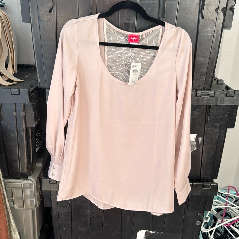 Net daytrip chiffon top